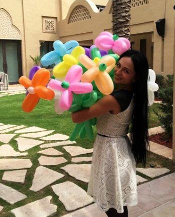 Balloon twister in Dubai