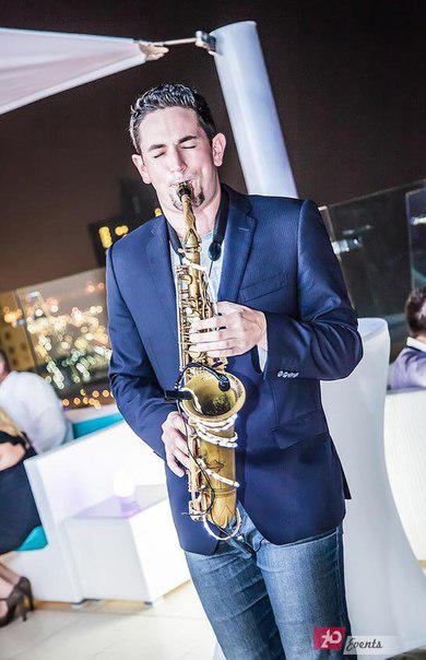 Saxophonist in Dubai