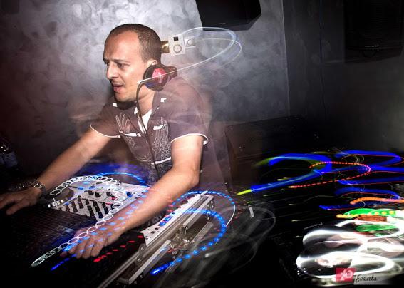 DJ Melt in Dubai