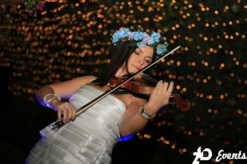 2ID - VIOLINIST FOR THE GRAND OPENING OF THE MIRACLE GARDEN