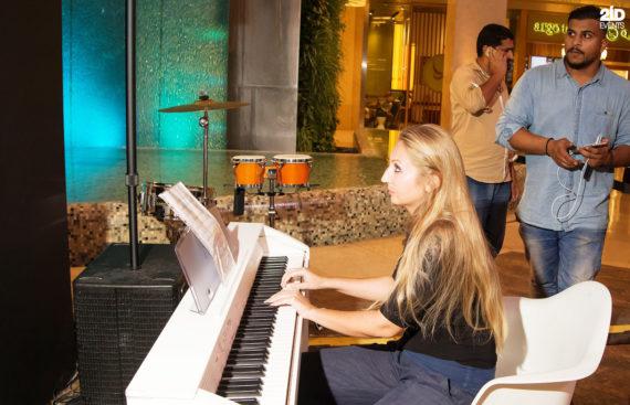 Musical Flashmob in Dubai
