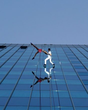Building Dancers in Dubai
