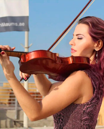CLASSICAL AND ELECTRIC VIOLINIST IN THE UAE 1 350x435 - CLASSICAL AND ELECTRIC VIOLINIST IN THE UAE