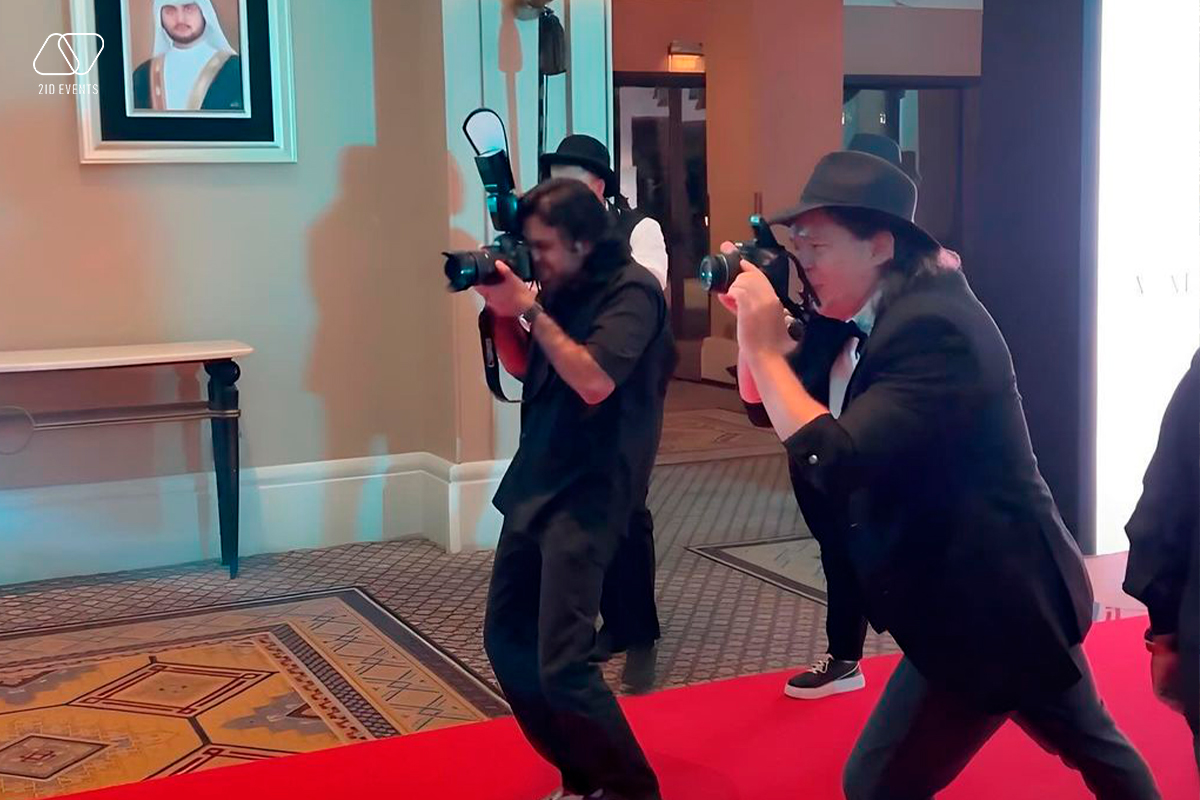 FAKE PAPARAZZI FOR THE PROPERTY LAUNCH FROM 2ID EVENTS 4 - FAKE PAPARAZZI FOR THE PROPERTY LAUNCH FROM 2ID EVENTS