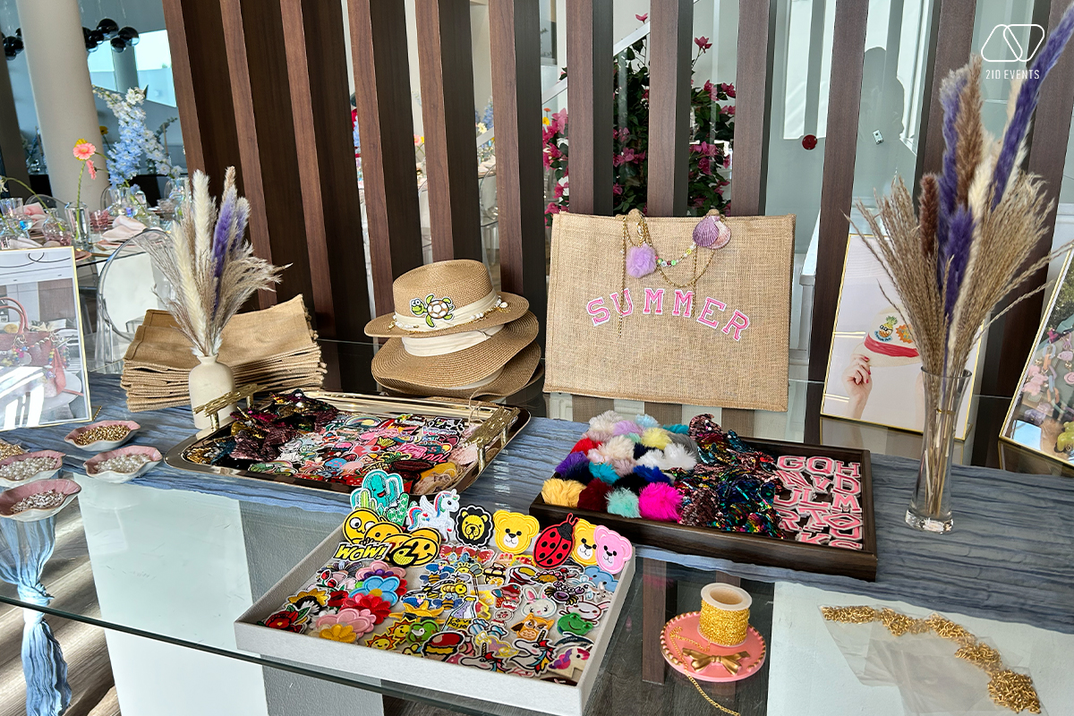 HATS & BEACH BAGS DECORATION WORKSHOP FOR CREATIVE MINDS HATS BEACH BAGS DECORATION WORKSHOP FOR CREATIVE MINDS 1 - HATS & BEACH BAGS DECORATION WORKSHOP FOR CREATIVE MINDS
