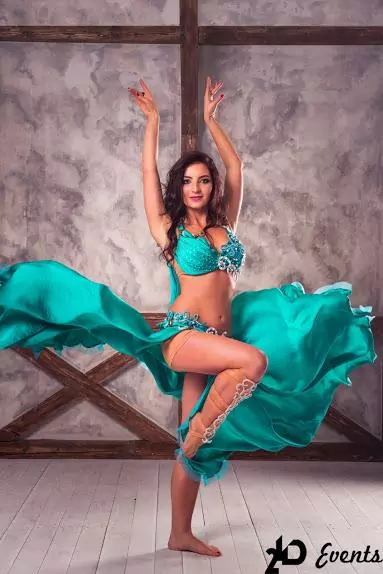 Belly dancer Malika in Dubai