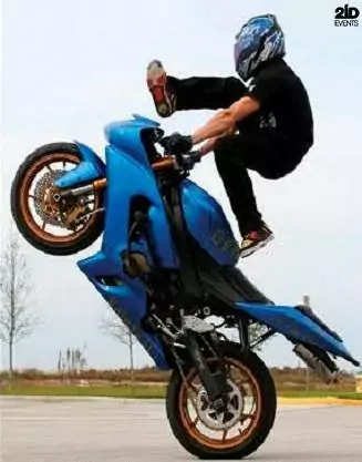 Motorbike stunt show in Dubai
